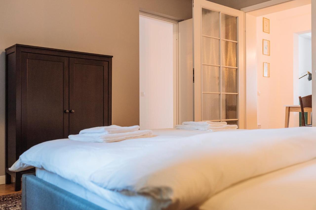 Brezoianu Spacious Flat Bukarest Eksteriør billede